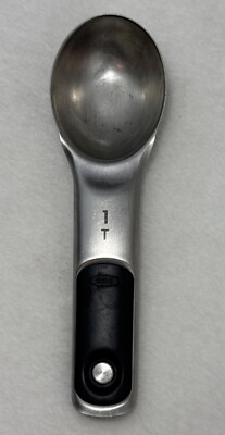OXO 1-Tbsp Stainless Steel Measuring Spoon with Magnetic Snaps