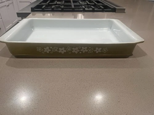 Vintage Pyrex Spring Blossom Crazy Daisy 9x13 Baking Dish 233 Casserole