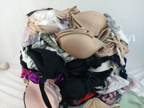 Job Lot 8.5 KG of Womens BRAS Mixed Sizes and Styles Various Brands - Bild 3 von 15