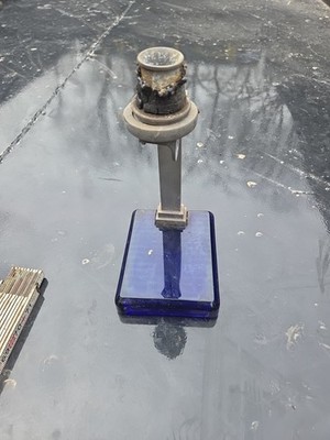 THE EMERSON DRUG CO. BROMO SELTZER DISPENSER COBALT BLUE GLASS BASE SEE PHOTOS