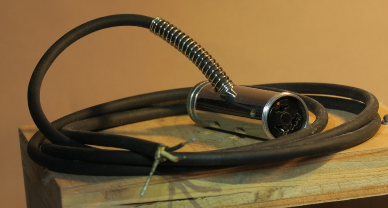 ASTATIC F12 STAND ADAPTER - EXCELLENT WORKING & COSMETIC CONDITION