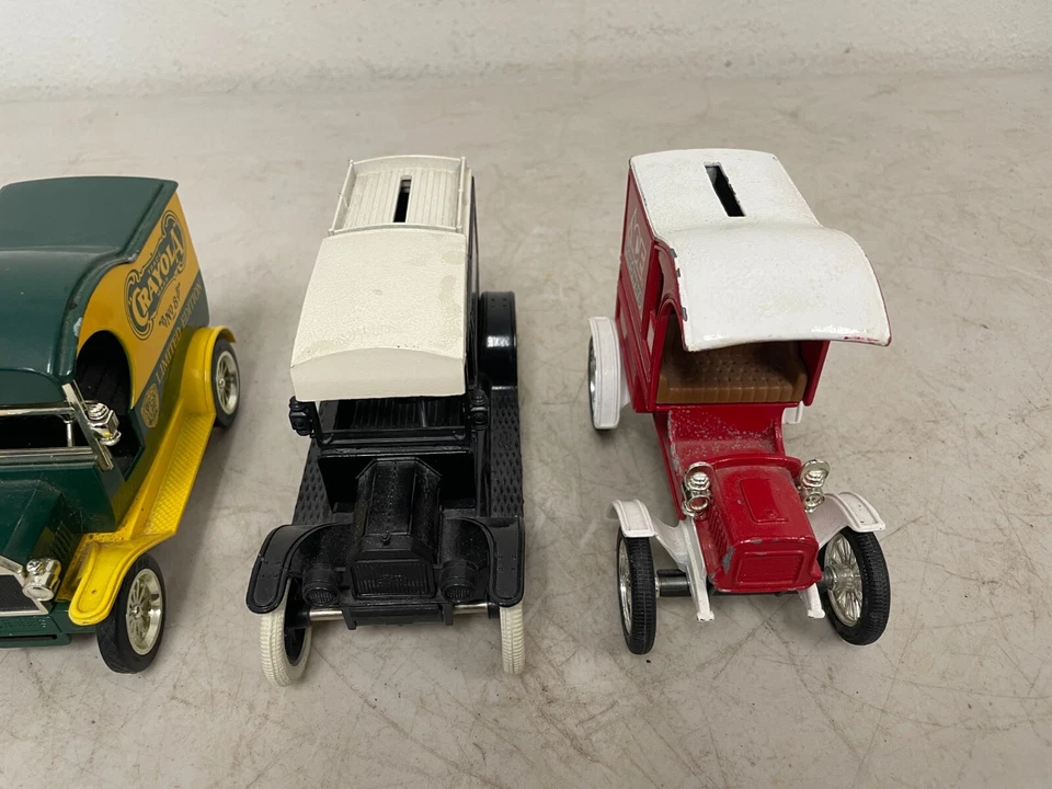 Lote ERTL 1905 1913 Ford Diecast Banks + Caja de cambios Crayola Camión Foto 3 de 4