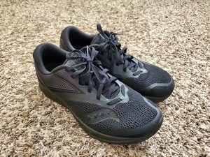 saucony kinvara 9 triple black