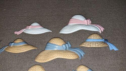 Juego de 7 sombreros de plástico con arcos exhibición de pared vintage Burwood Products 1987 EE. UU. - Imagen 3 de 5