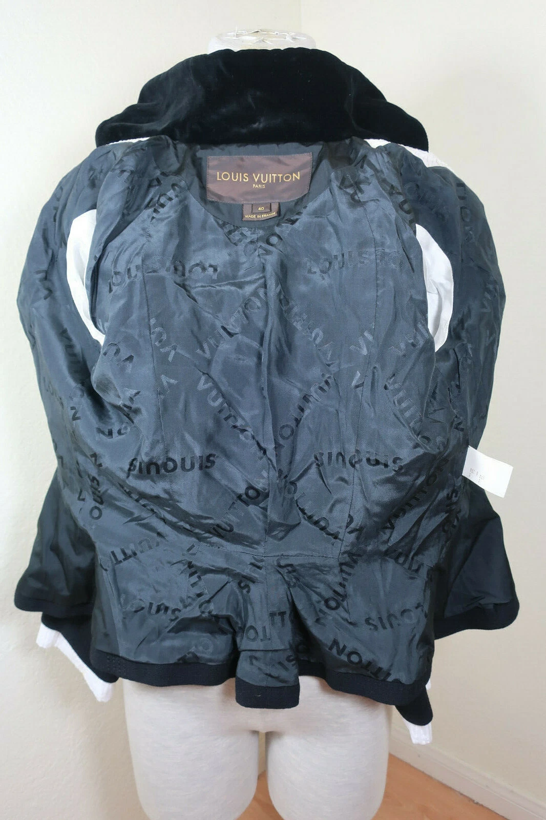 LOUIS VUITTON（LV） Giacca blazer LOUIS VUITTON lana nera visone taglia 40 6 7 8 Small M