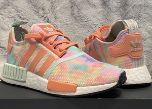 tie dye adidas nmd r1