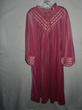 VTG Gillian O Malley PINK Velour Ruffle Cottage Prairie Zip Pocket Robe M/L