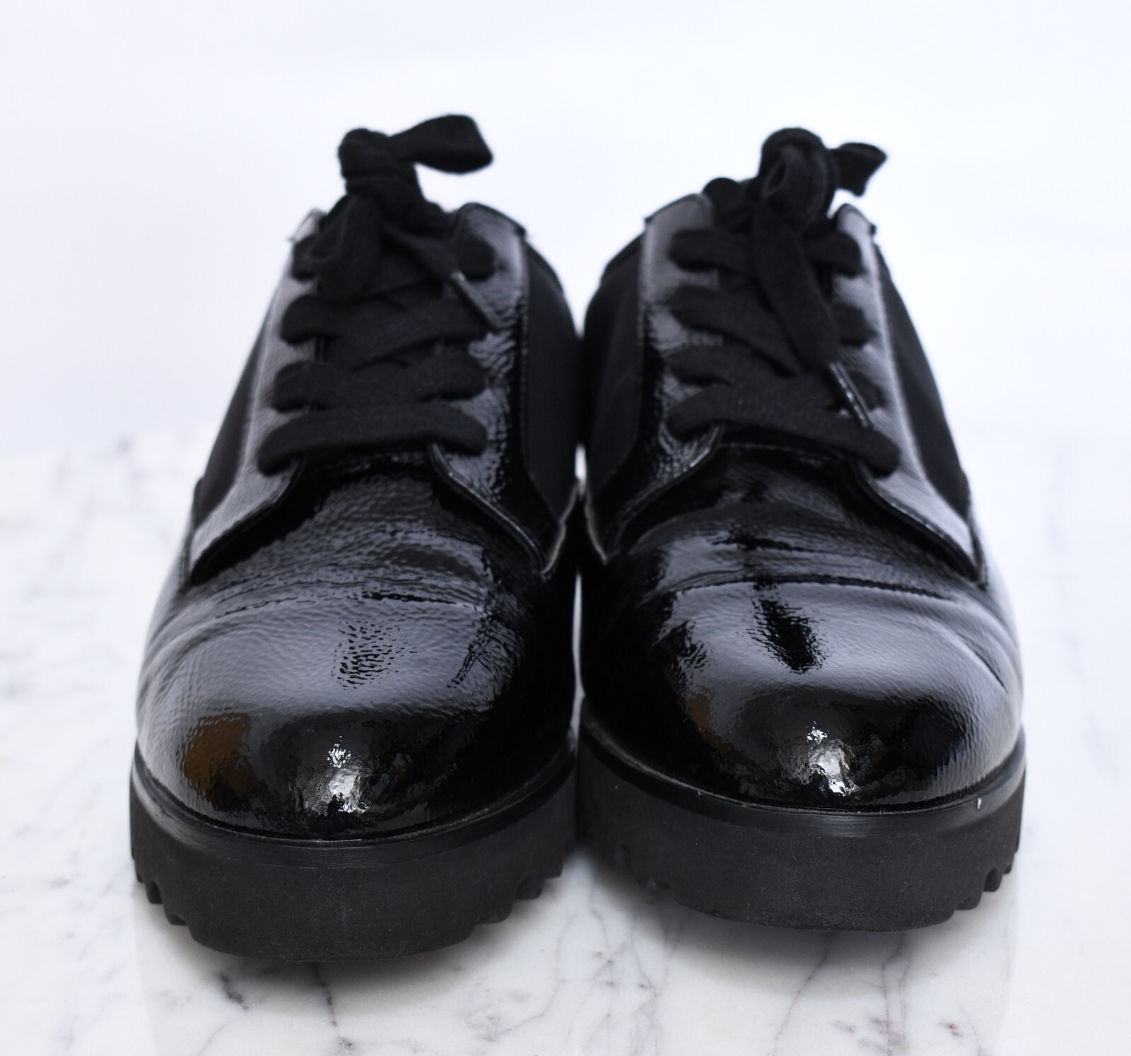 SAOLA Oxford Donald Pliner Elee donna suola a strappo crepe pelle verniciata nera taglia 7 5 M