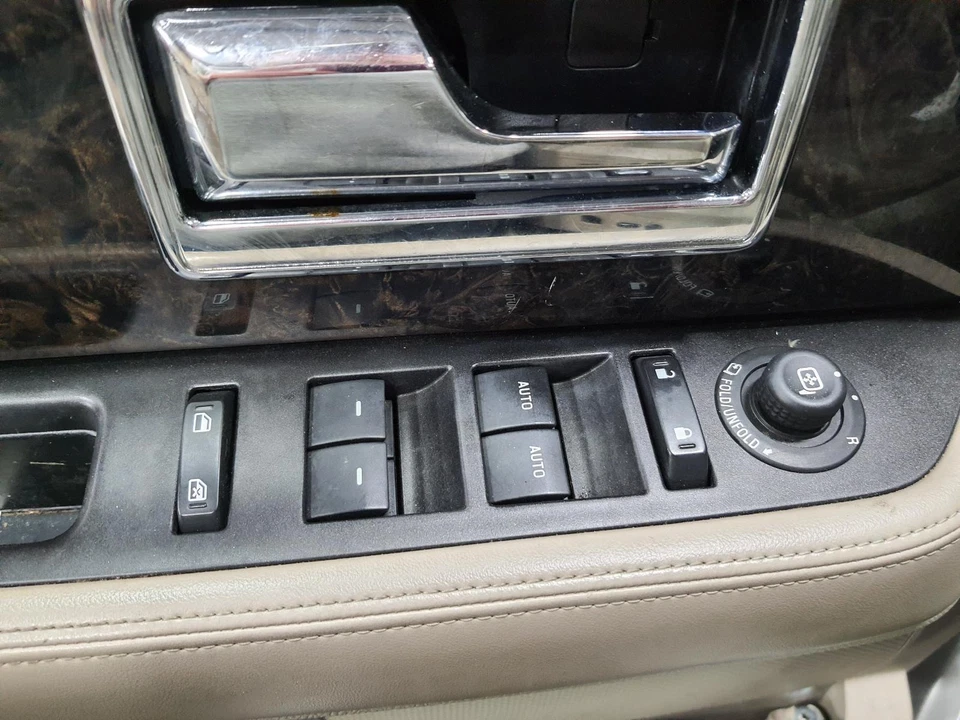 2015-2017 Lincoln Navigator Front Left Driver Door Trim Panel Power w/Switches Foto 3 de 4