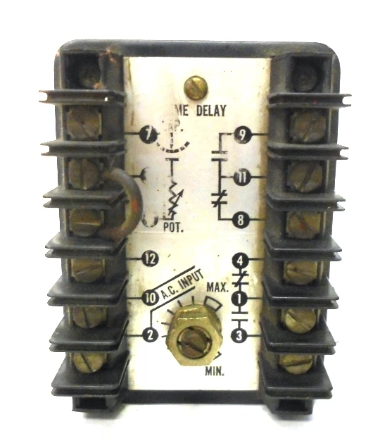 MACROMATIC SOLID STATE TIMER SS15222D, INPUT 120VAC, OUTPUT DPDT 10 AMPS - Image 2 of 4