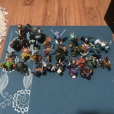 Skylanders Giants Lot of 30 figures
