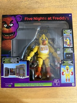 FNAF Five Nights at Freddy's Jazwares Classic Chica Office Set 5'' Figure Damaged