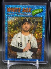 Mike Tauchman 2026 Topps Heritage Chrome Light Blue Sparkle #90 - White Sox