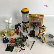 Bulk character figure gacha BIT CHAR-G and retro treasure bit charge large