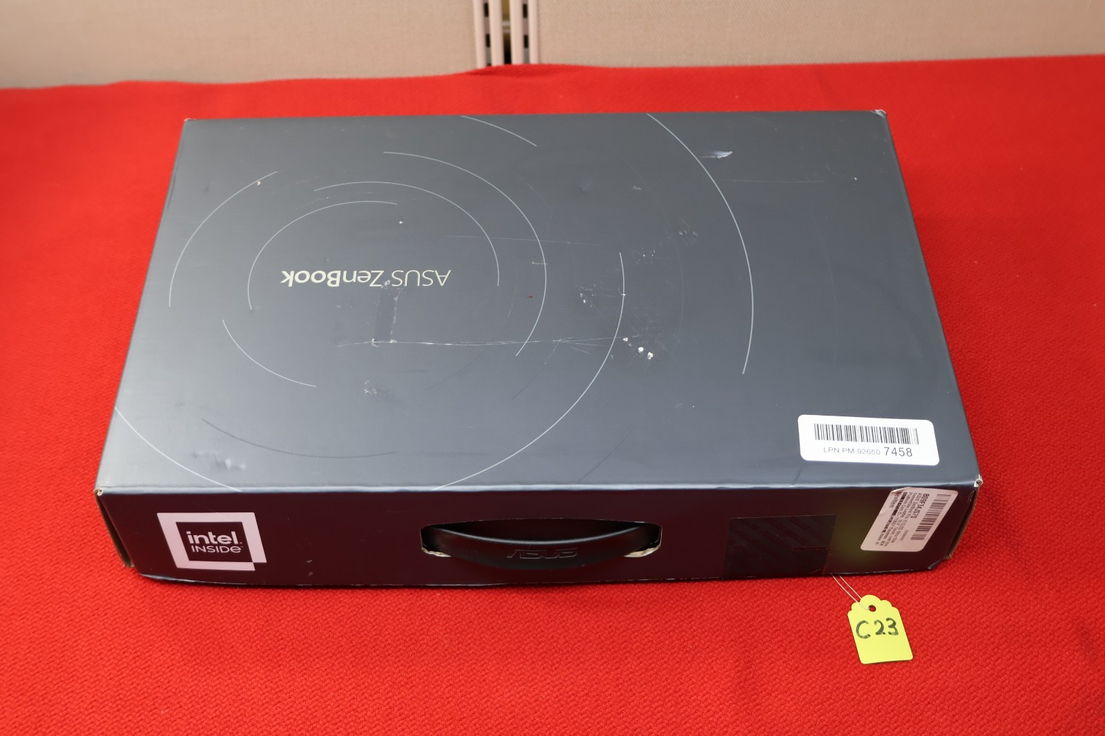 ASUS ZenBook 14, 14-Inch Laptop, with i7-1165G, Windows 11 Home