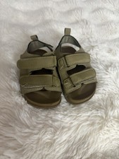 firot stepo Beige Fisherman Sandals Hook & Loop Unisex Baby Size 4 Casual