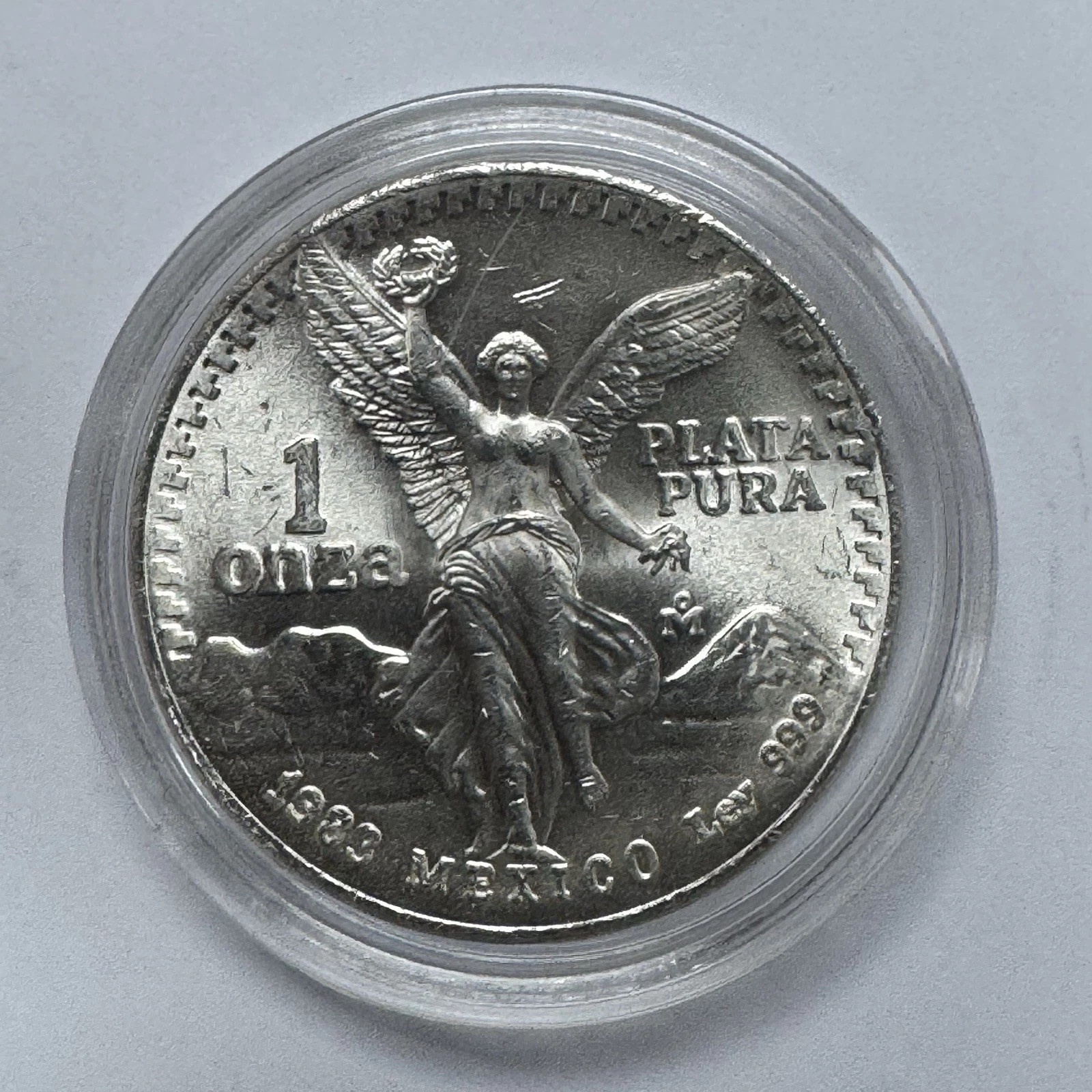 (1) 1983 Mo Mexico Una 1 Onza 1oz . Silver Libertad Coin