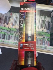 NEW- Fluval Aquasky 3.0 LED 12-Watt 15"-24.5" Bluetooth Aquarium Light 16640