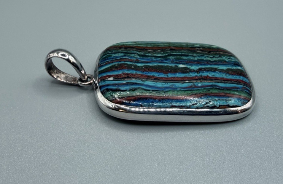SJ Large rectangular rainbow calsilica pendant 92… - image 3