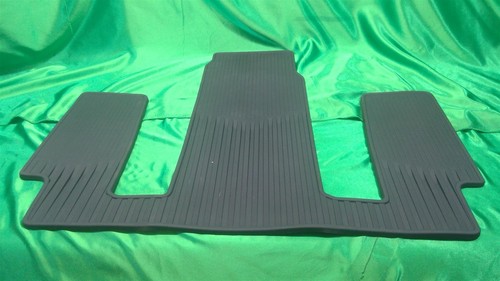 ⭐⭐Genuine OEM 20-24 XT6 All Weather Floor Mat 3rd Row Black 84220182⭐⭐ - Picture 1 of 4