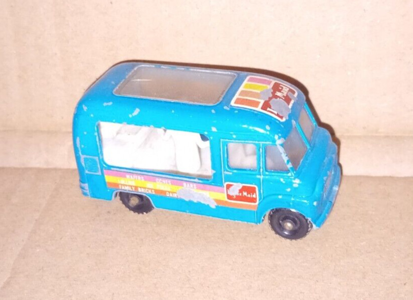 Matchbox 47b, Commer Ice Cream Van - Free Price Guide & Review