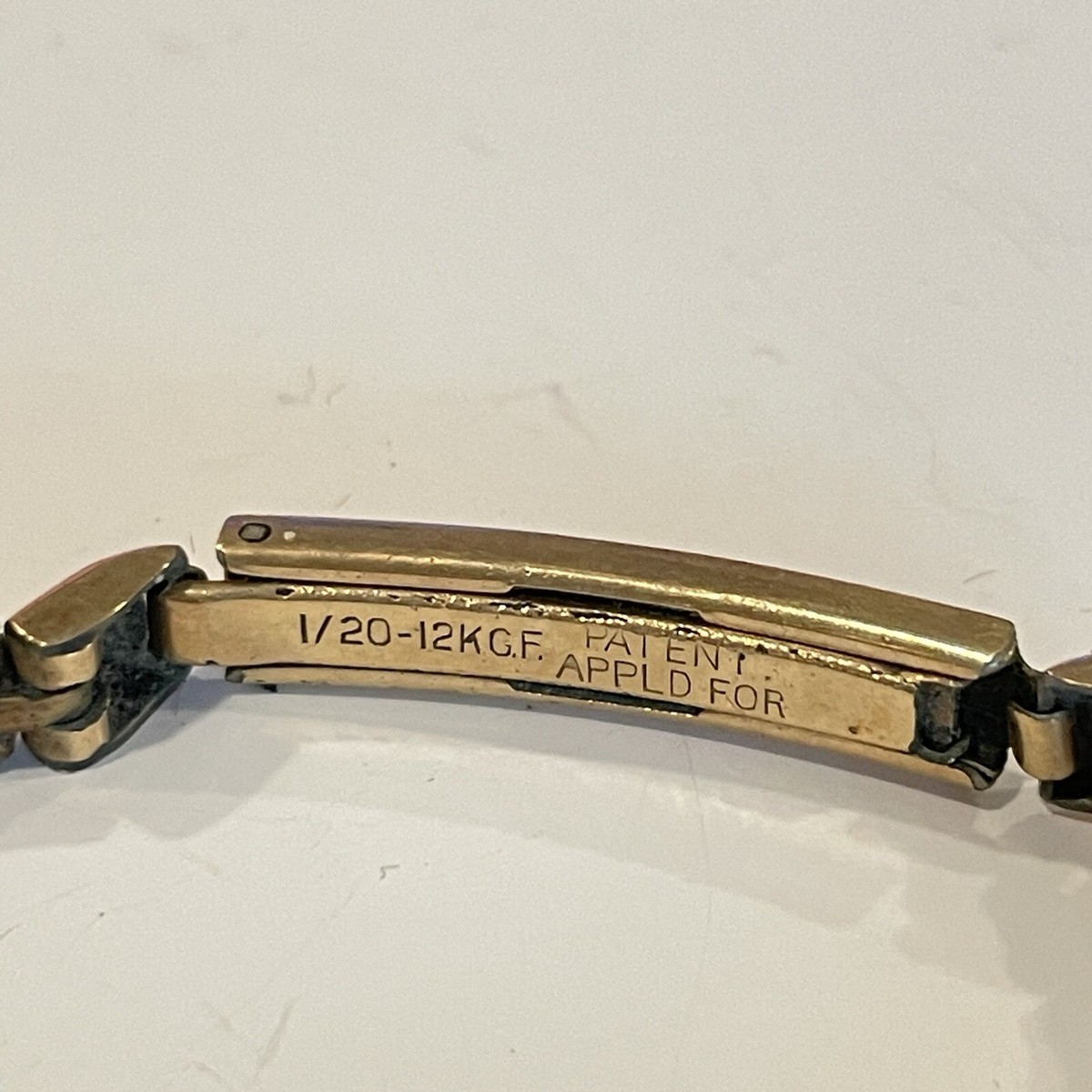 Vintage Wittnauer Longines 12k Gold Filled Women display picture 1