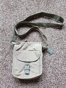 clarks messenger bag