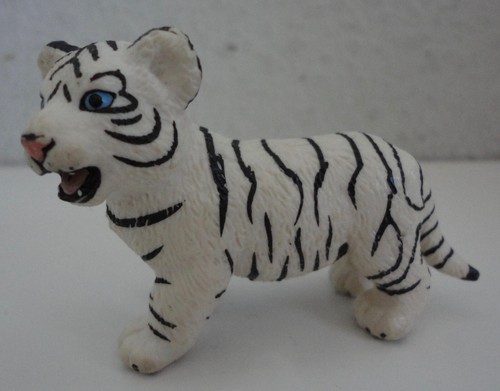 Safari Ltd. WHITE BENGAL TIGER CUB Wildlife Figure 2006 