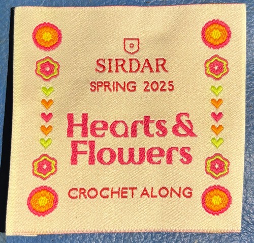 Sirdar Hearts and Flowers CAL Crochet Along - Double Knit pack Kit - Picture 2 of 12