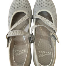 Dansko Women  s Size 36 US 6 Gray Suede Mesh Strappy Mary Jane Comfort Shoes