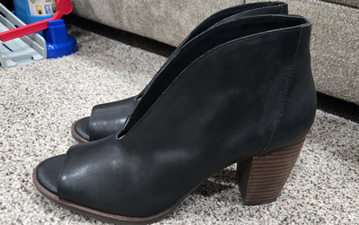 Lucky Brand Womens Joal Black Leather Block Heels Shoes 7.5 Medium (B,M) NEW