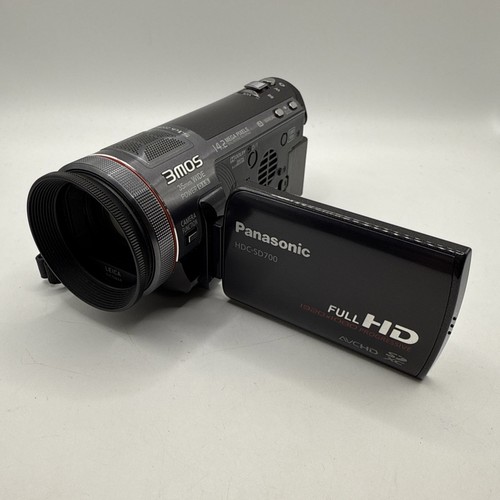 PANASONIC HDC-SD700 Camcorder - 16GB + Bag
