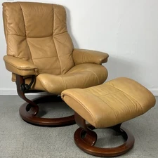 Ekornes Stressless Large "Mayfair" Tan Leather Swivel Recliner Chair & Ottoman