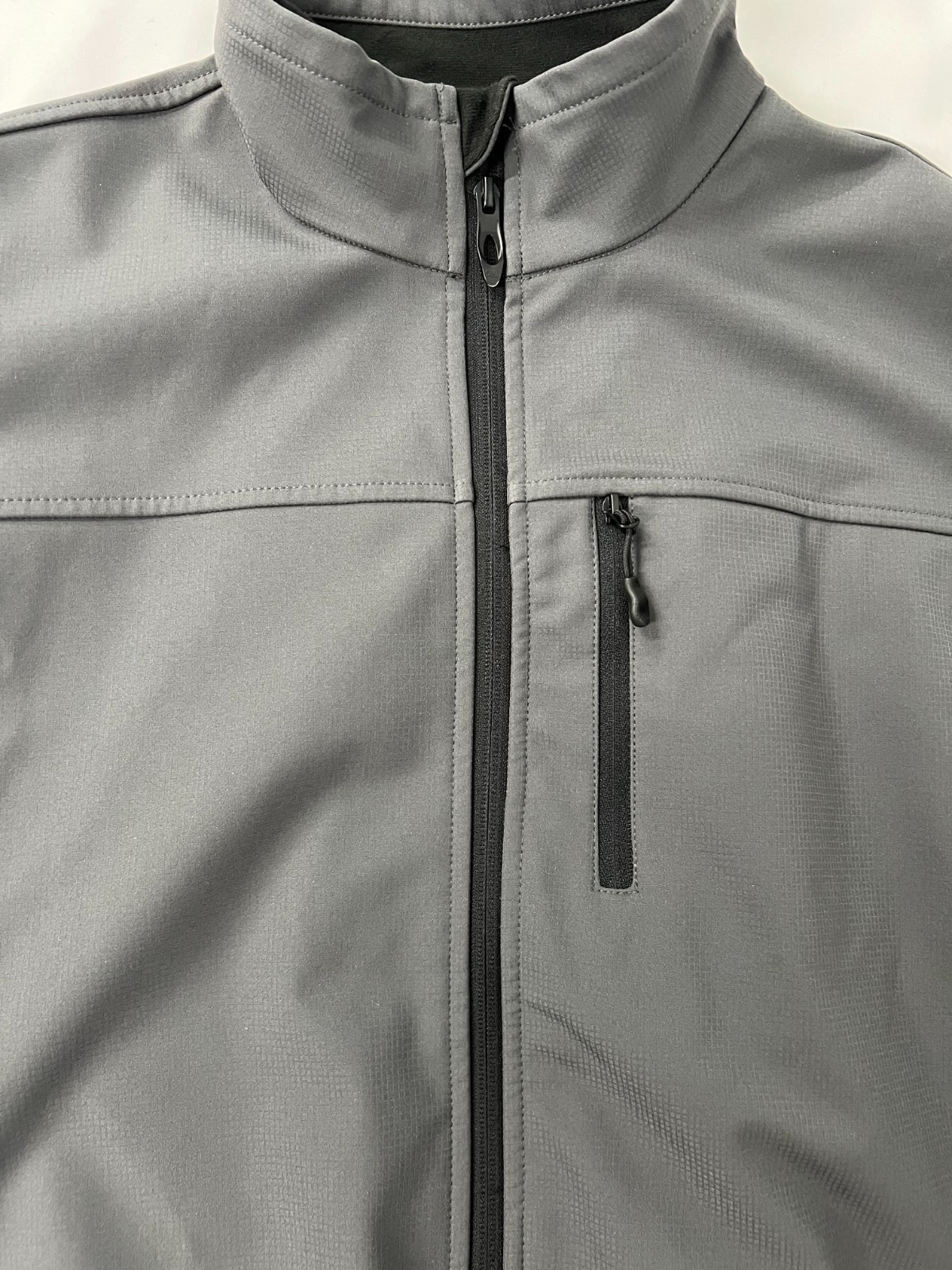 Threadbare Men's Gray Shell Vest - image 3