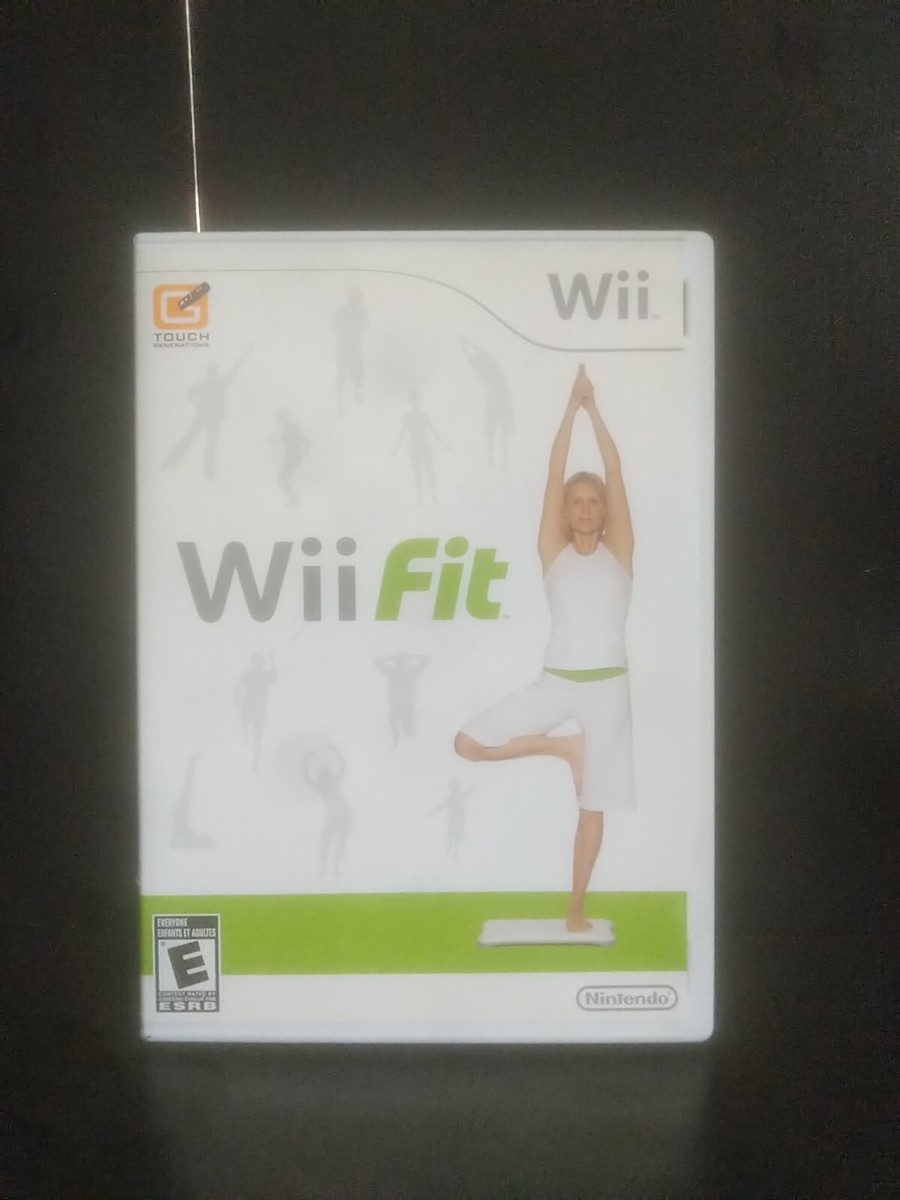 Wii Fit Nintendo Wii Fitness Game Complete with manual