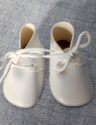 Jolies Chaussures Pour Poupée Ancienne – Taille Bleuette – Occasion