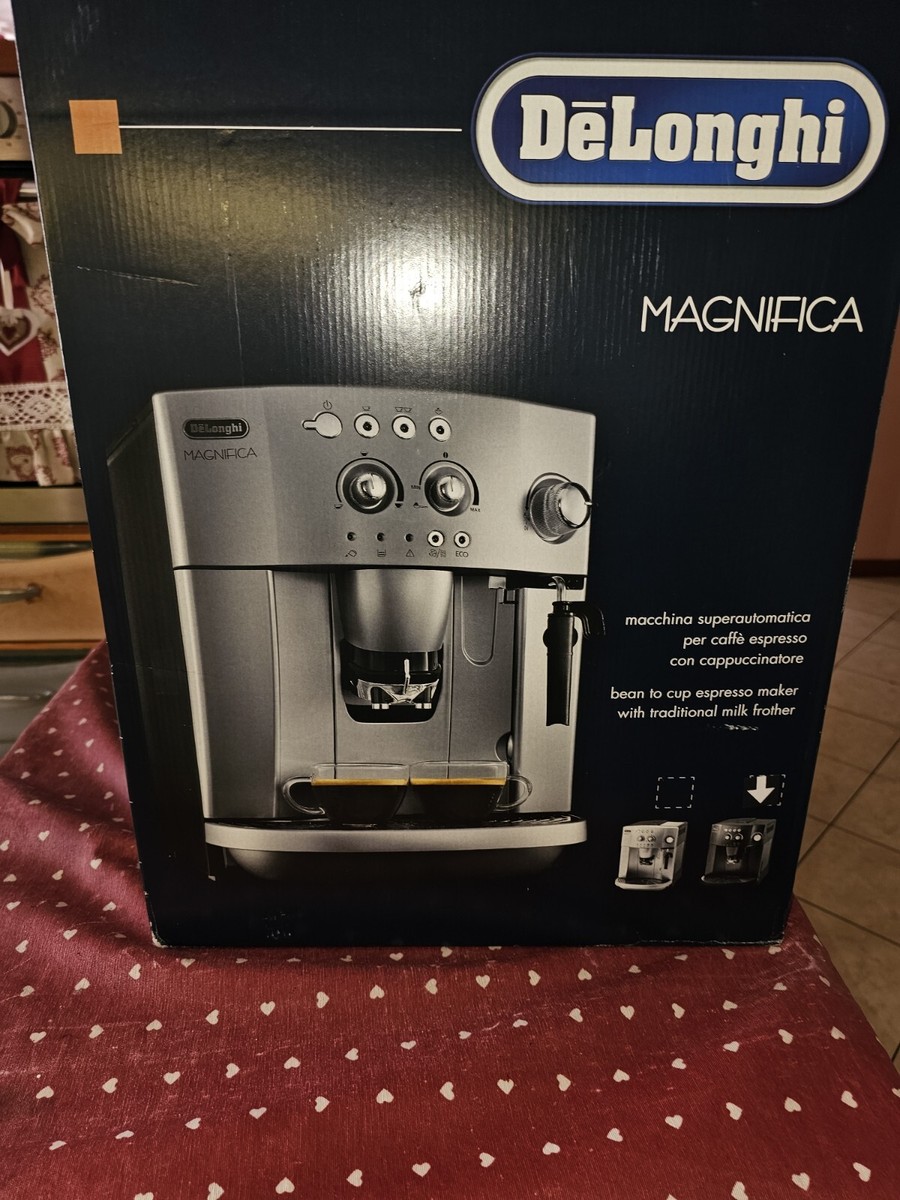 De'Longhi Magnifica ESAM 1350W Macchina per Caffe Nera