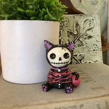 Small Furry Bones Black Purple Voodoo Cat Yarn Bondage Skeleton Fig. Halloween