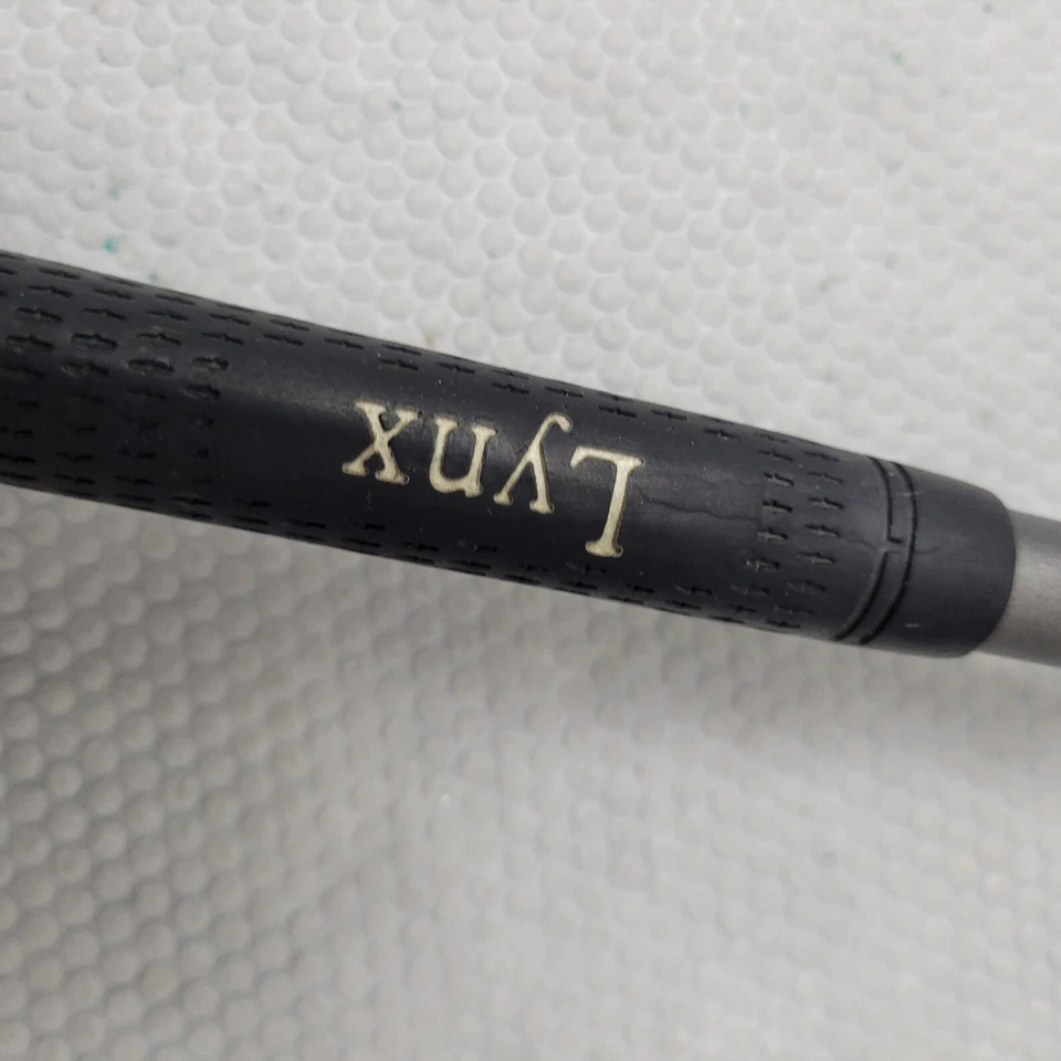 Lynx Golf Black Cat Driver 10.5° LH Unifiber Flare Regular Graphite 46.5 In. - Image 4 of 4