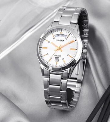 Casio] Analog Silver Metal Band White Men MTP-1370D-7A2VDF Watch