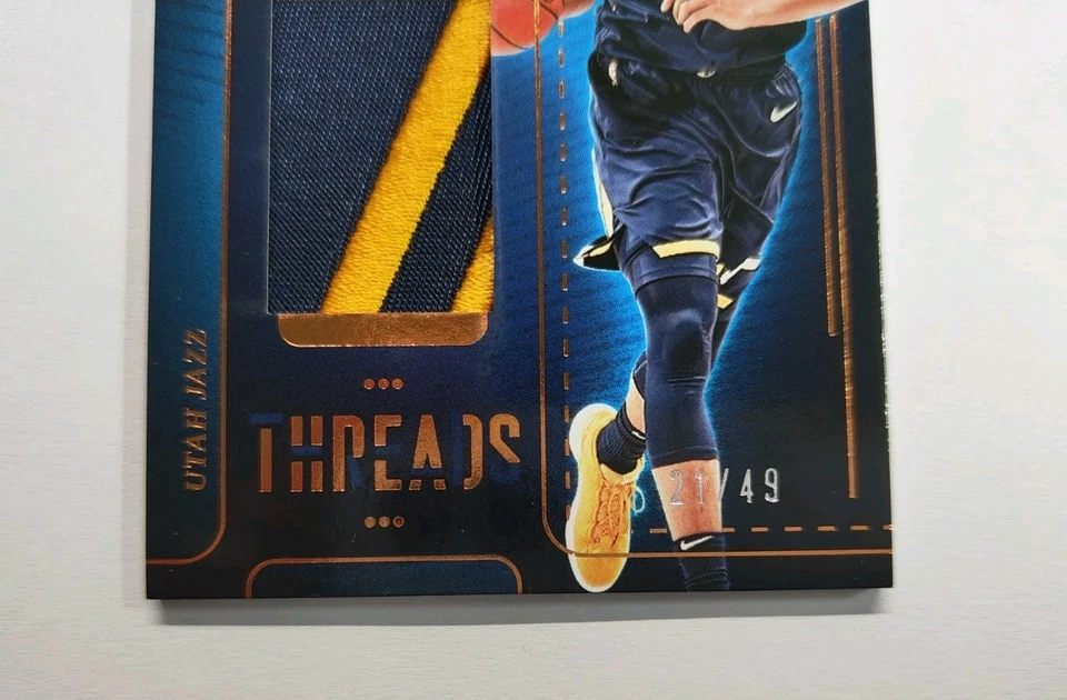 Parche usado en juego Thr-exu bronce/49 Panini Silhouette Dante Exum Threads 2024-25 Foto 2 de 3