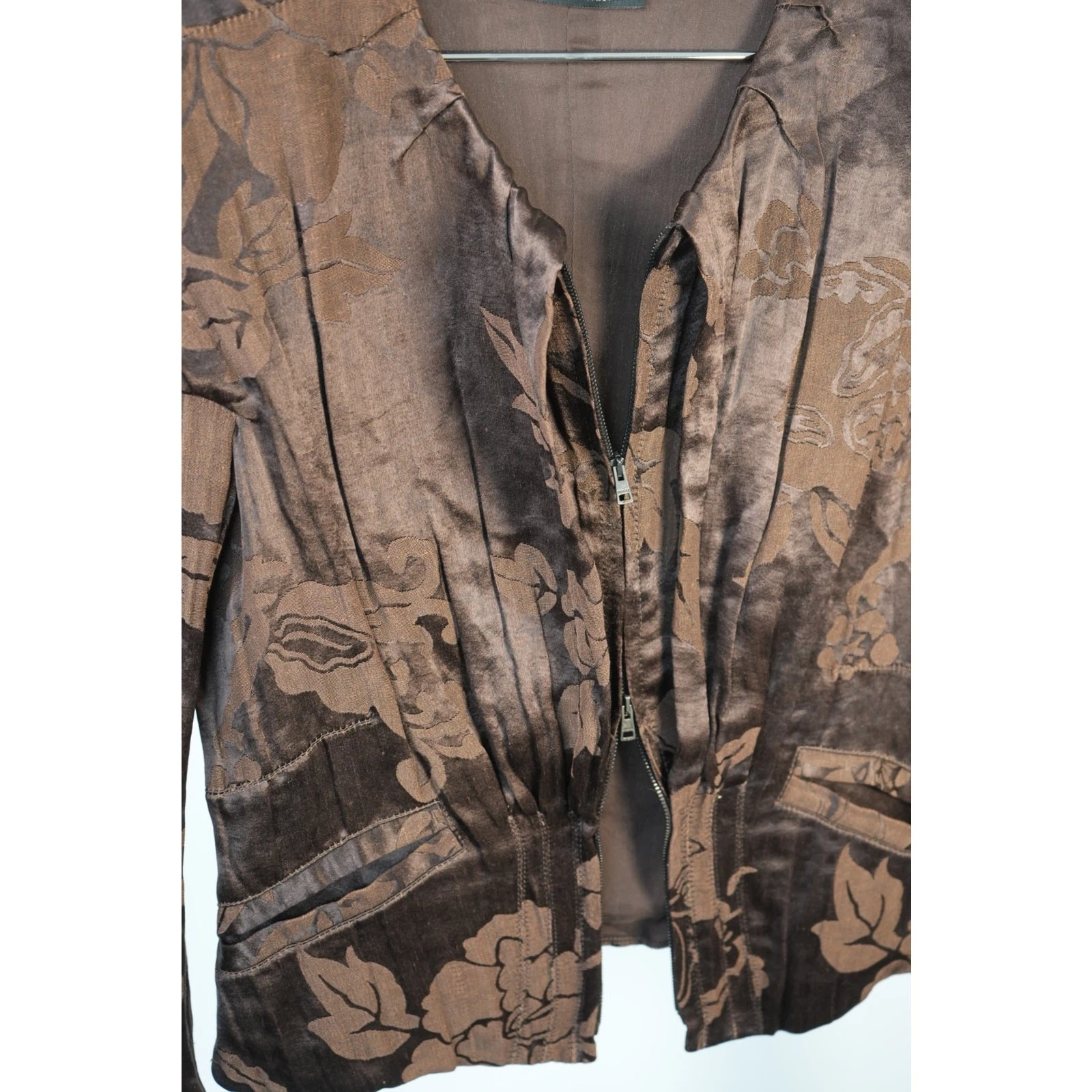 Giacca Gucci plissettata cropped full zip con motivo floreale marrone taglia 40 COA gratuito