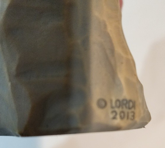 Willow Tree “We Are Three” Family Figurine 2013 Susan Lordi Demdaco Parents Baby