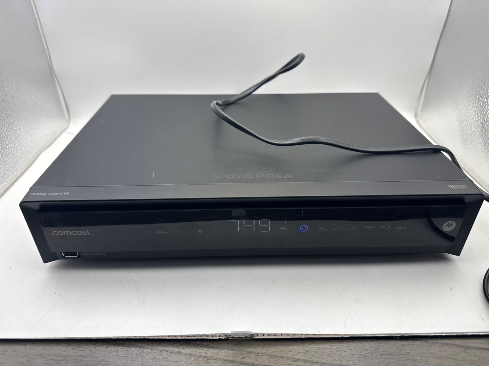 Comcast Motorola DCX3400-M HD Dual Tuner DVR Cable Box &ndash; N