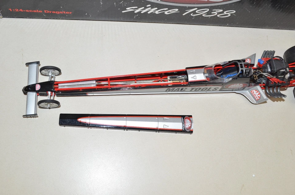 Vintage 1998 Revell MAC TOOLS DRAGSTER 1:24 Scale Diecast Collectible With Box - Image 3 of 4