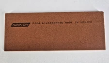 NORTON Fine India Round Edge Slip Stone FS24 Oil Sharpening Chisel Plane Scissor