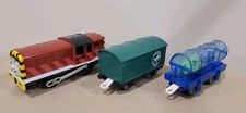 Thomas & Friends Trackmaster Salty Sodor Zoo Night Exhibit Motorized Train Works
