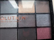Image of Makeup Revolution Reloaded Eyeshadow Palette