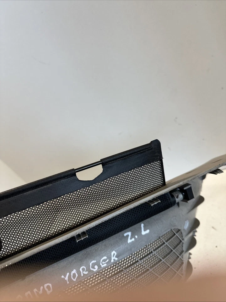 Chrysler Grand Voyager parasol persiana trasera izquierda p1cj23es3af original 2011 - Imagen 2 de 4