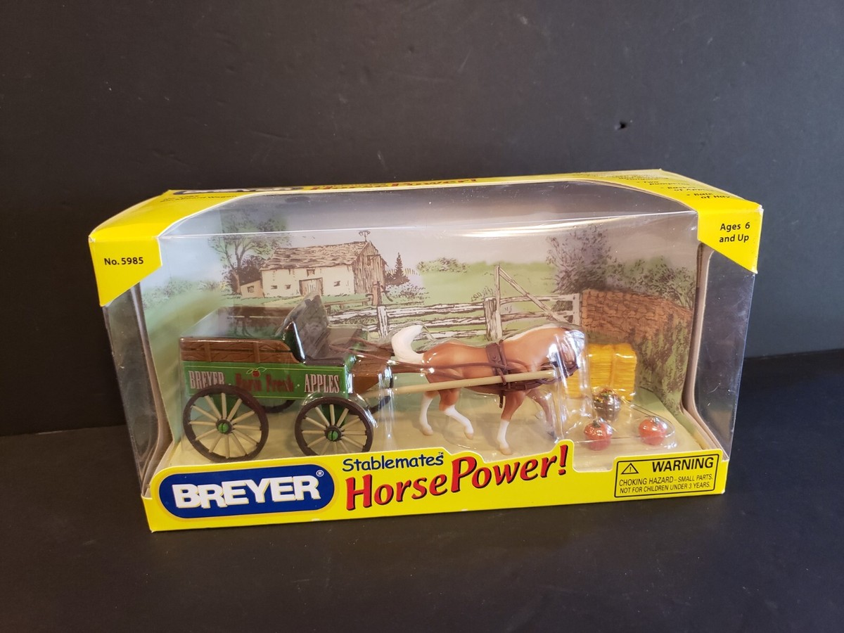 Breyer Horse Stablemate #5985 Buckboard Wagon Hay Bales Breyer Horse Stablemate #5985 Buckboard Wagon Hay Bales